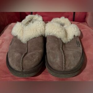 Ugg Brown Scuffette Slippers